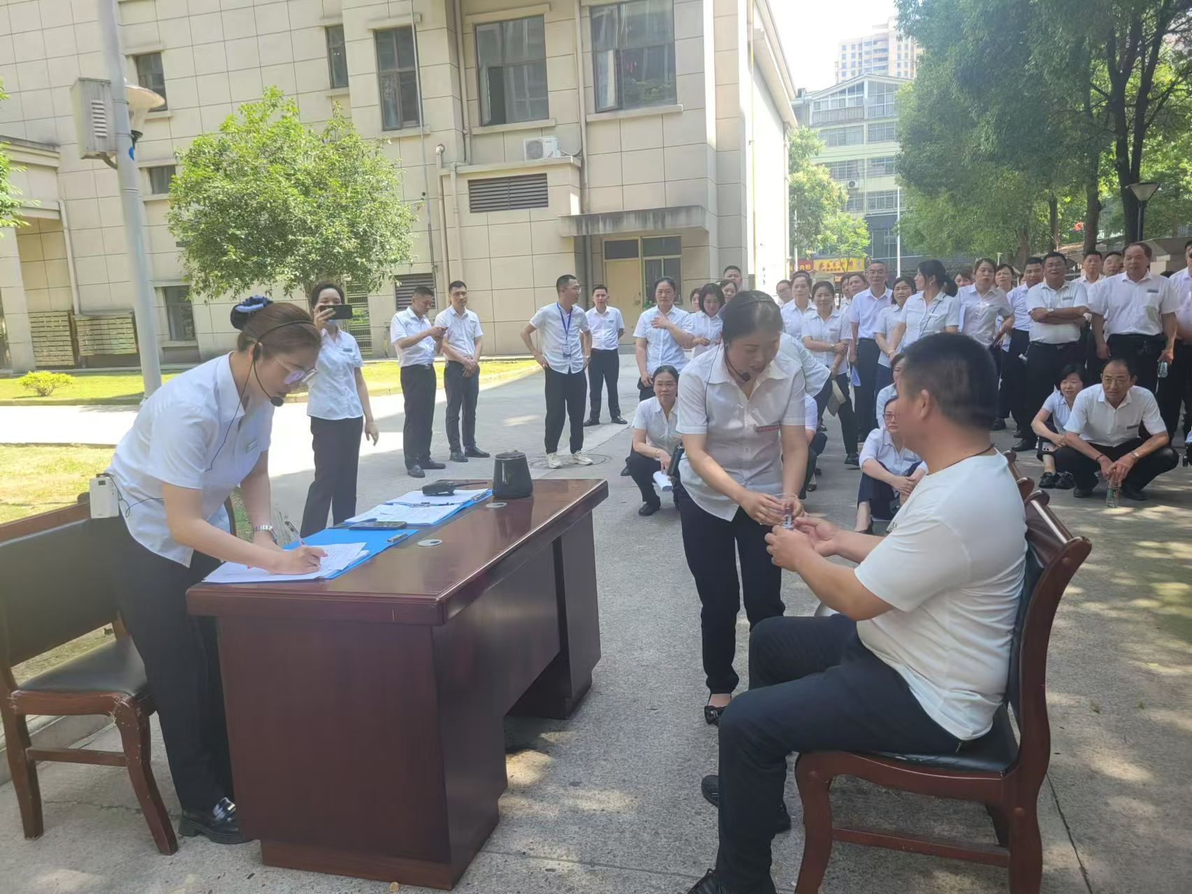 常德物業(yè)管理,物業(yè)企業(yè),陽光物業(yè) 常德物業(yè)管理,物業(yè)企業(yè),陽光物業(yè)